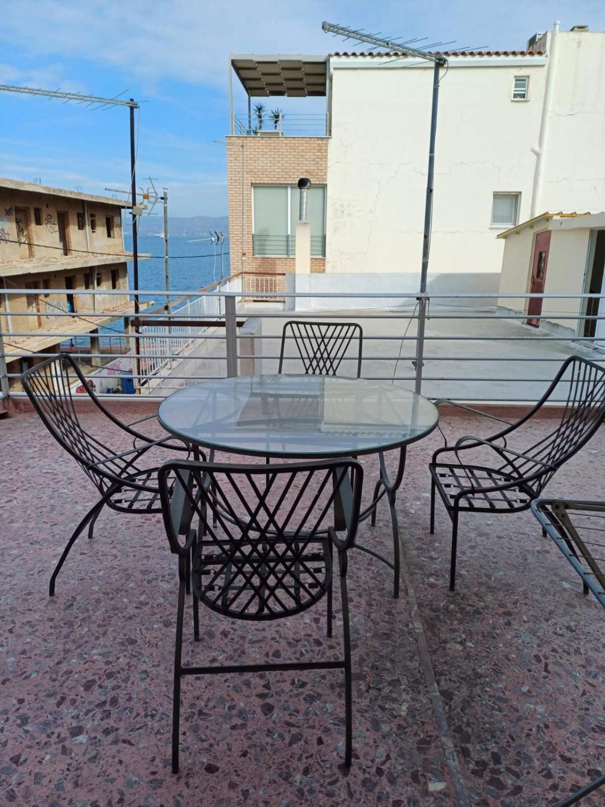Nea Palatia Beach Front Apartment מראה חיצוני תמונה