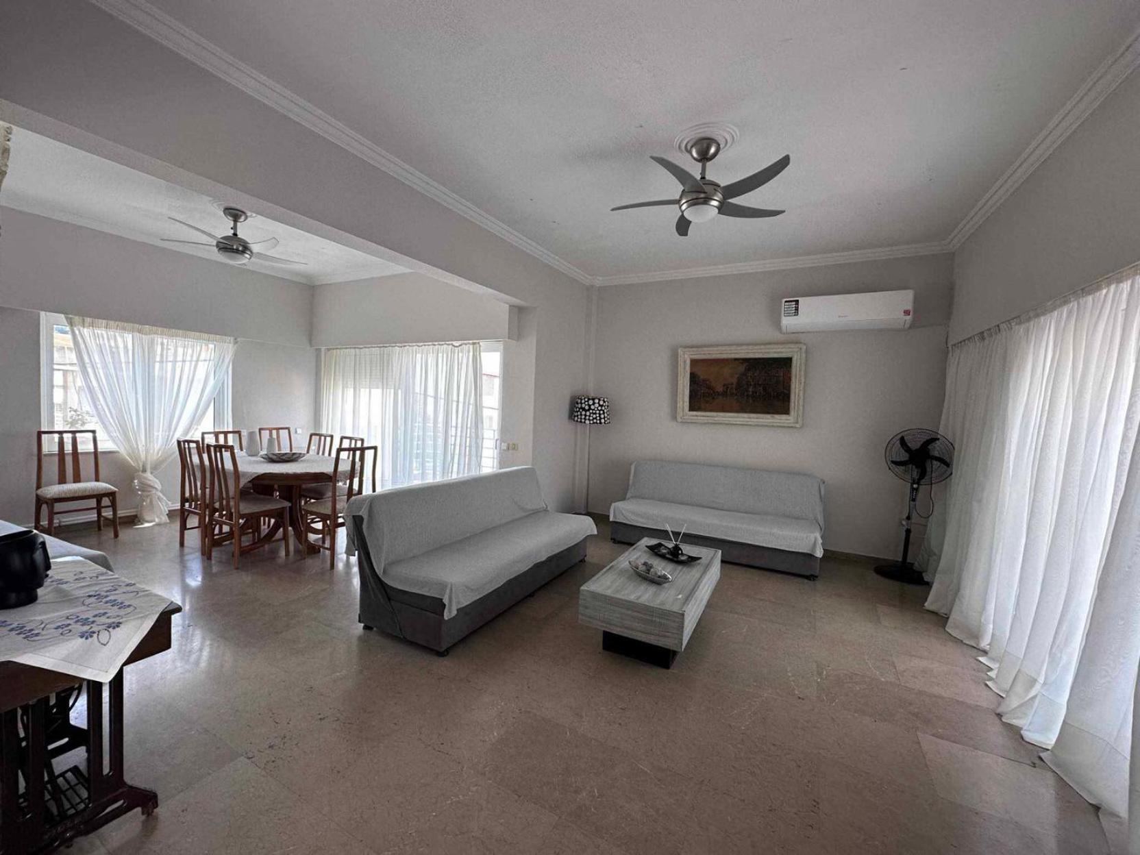 Nea Palatia Beach Front Apartment מראה חיצוני תמונה