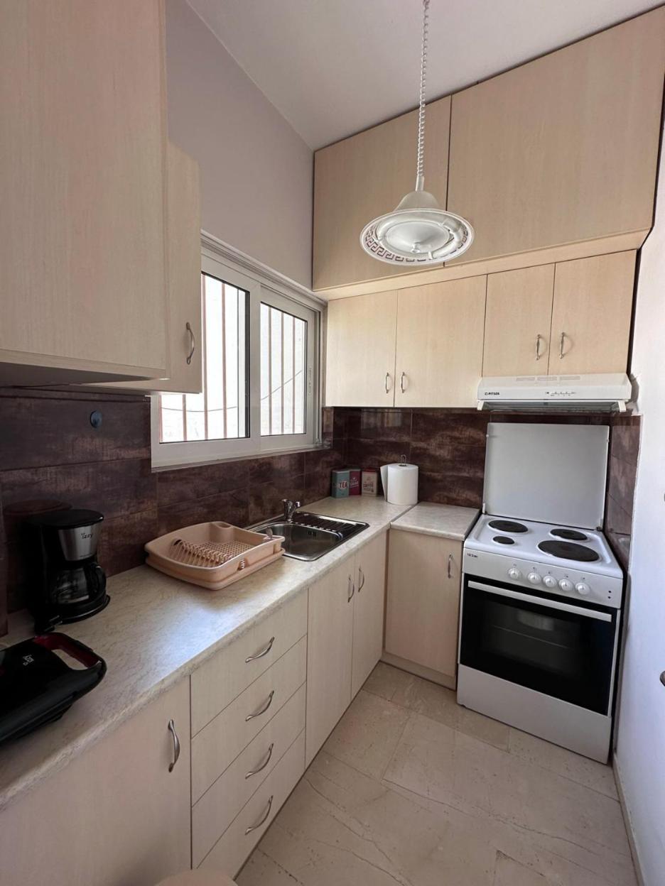 Nea Palatia Beach Front Apartment מראה חיצוני תמונה